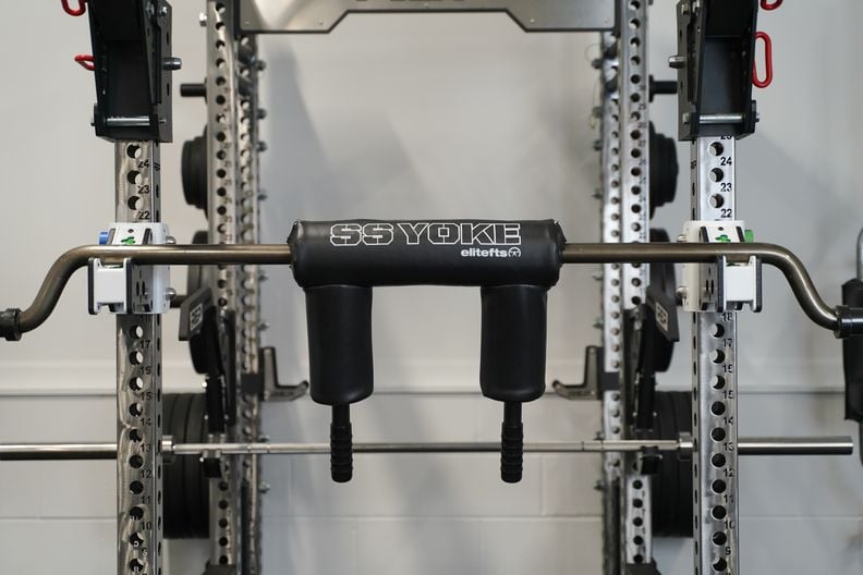 Elitefts SS Yoke vs. REP Safety Squat Bar